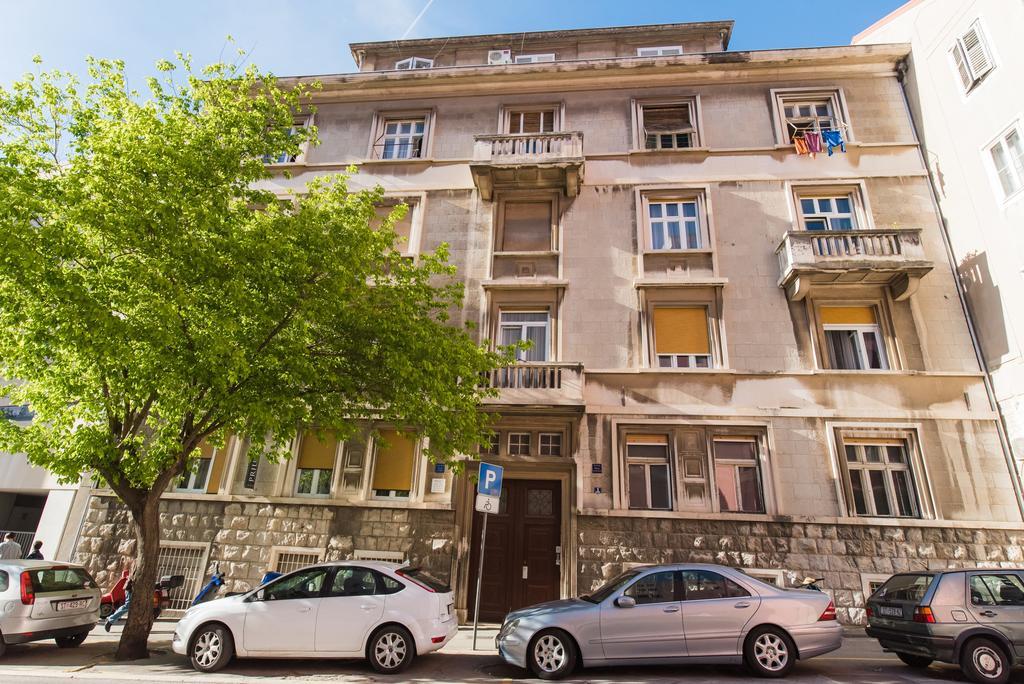 Apartment Vetom Split Buitenkant foto
